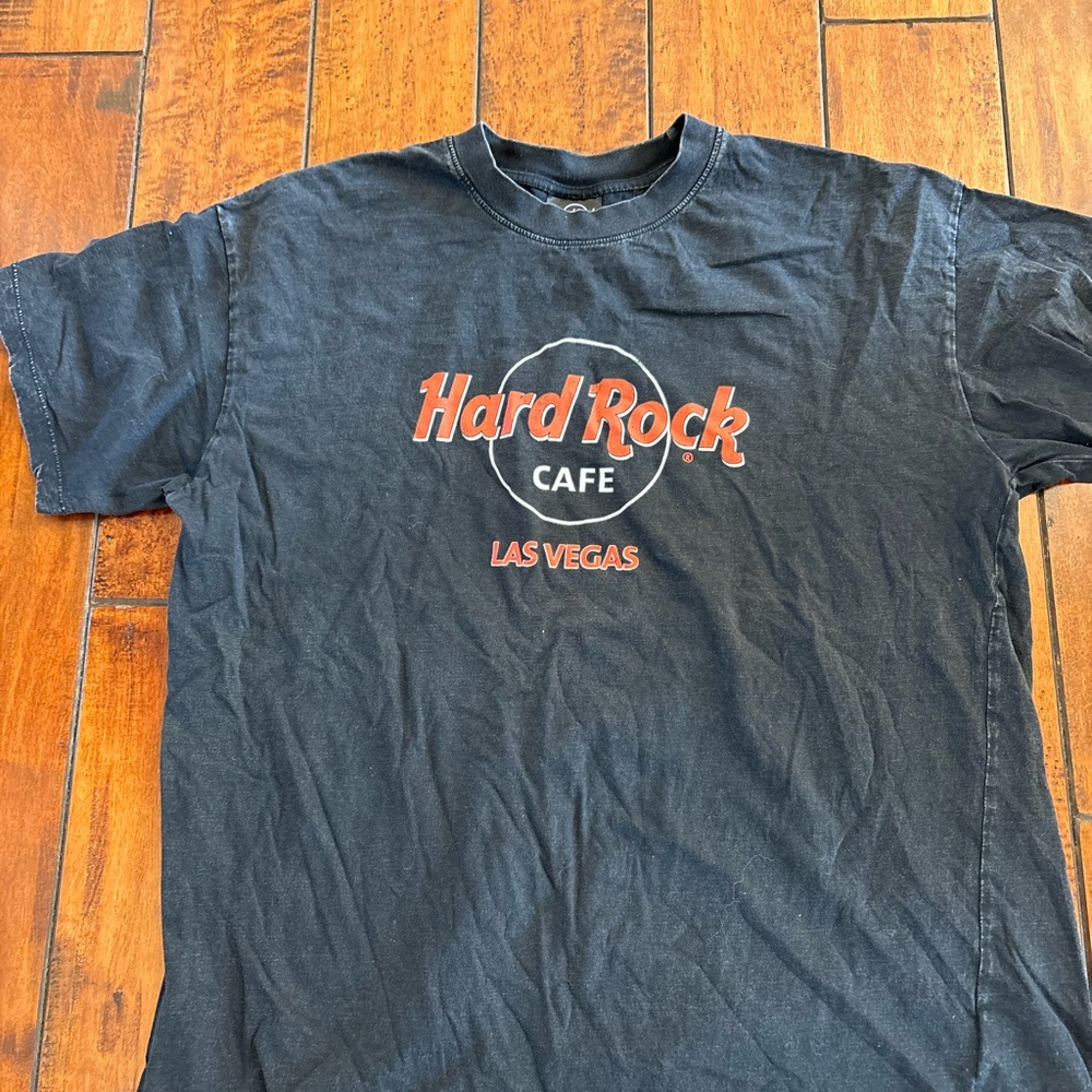 COTTON ON HARD ROCK CAFE GRAPHIC TEE